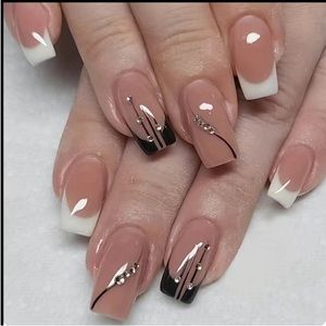 24 Piece Short Black and White French Tip Rhinestone Press on Nails